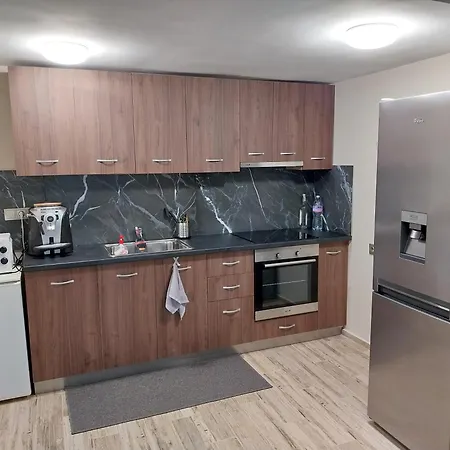 Stela Mare * Sluneční pobřeží