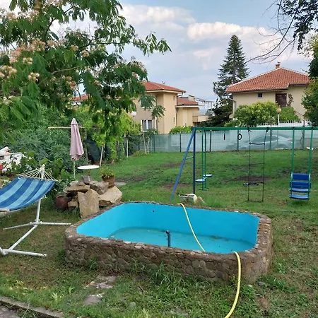 Stela Mare Vila Sluneční pobřeží