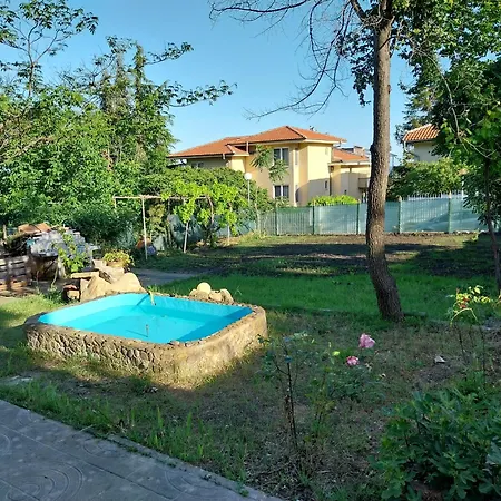 Stela Mare Vila Sluneční pobřeží